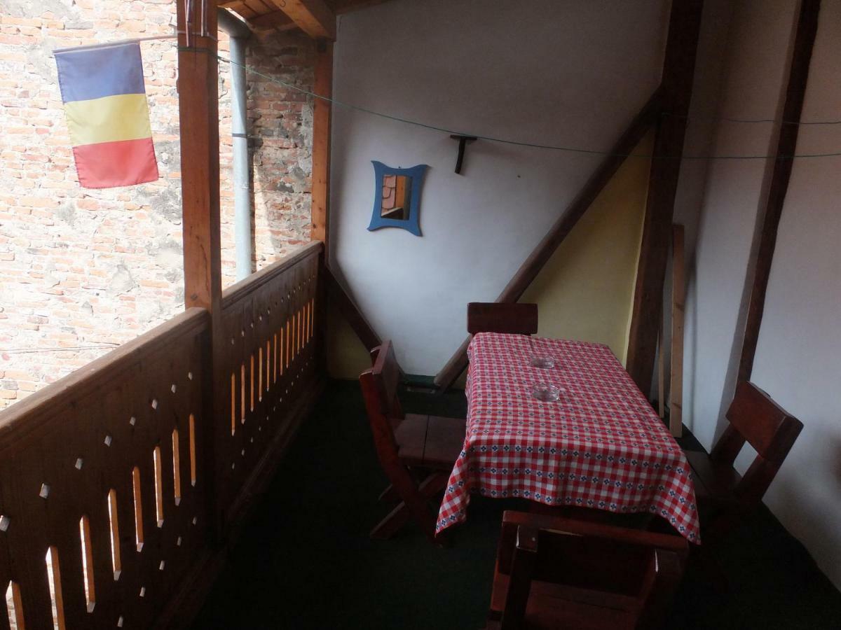 Blue House Appartement Sibiu Buitenkant foto